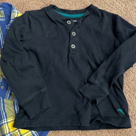 Bundle of 3 Boys Long Sleeve Tops Henley, Hooded Plaid Shirt Size 4T/4 - Picture 5 of 6